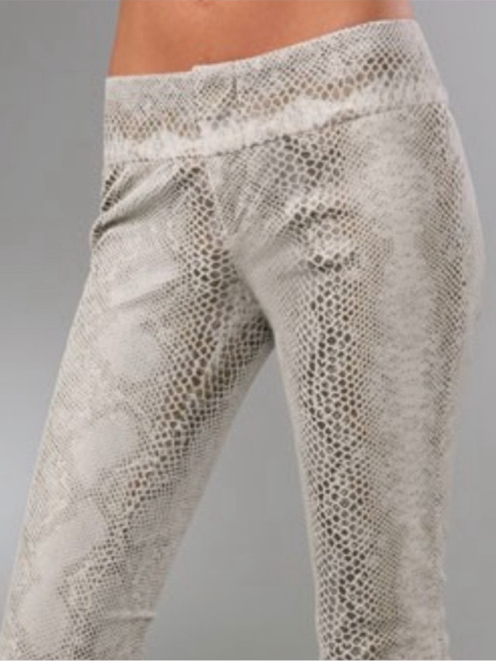 Alice + Olivia Suede Snakeskin Print Straight Leg Pants Womens 2